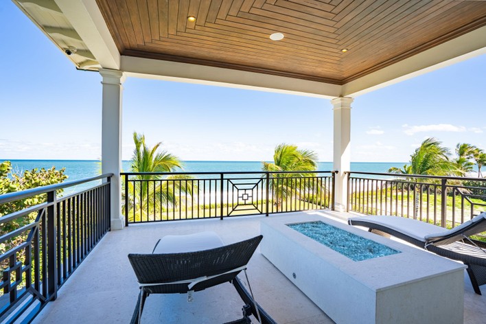 Vero Beach Real Estate Searching Selling And Buying Lv Homes Online